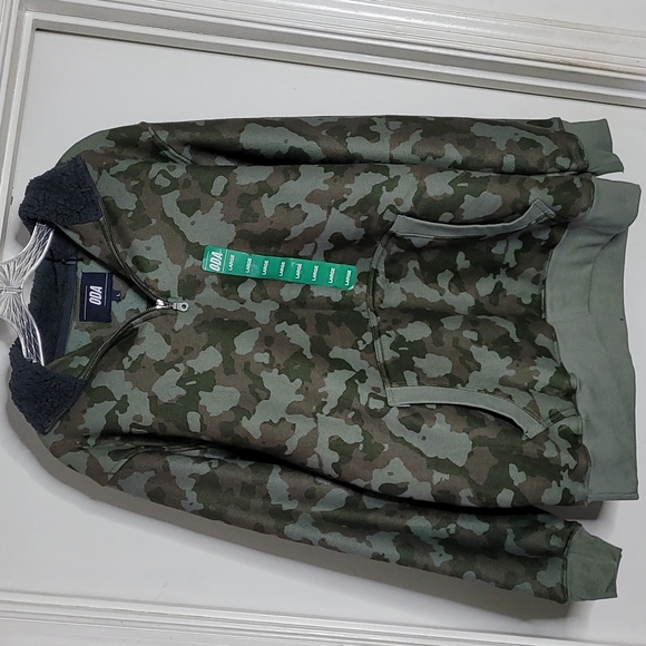 NWT ODA pull over - Picture 1 of 6